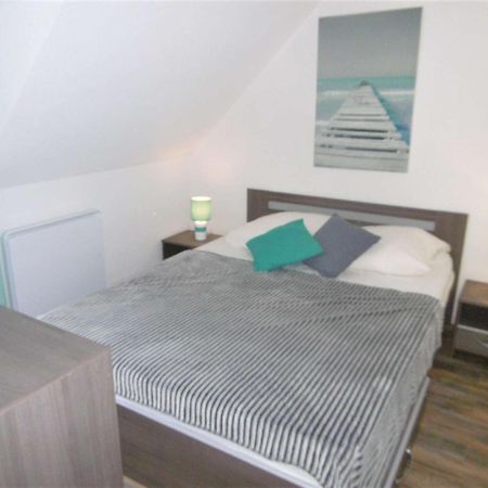 Maisonnette JIKEL à 50 m de la plage Sarzeau Esterno foto